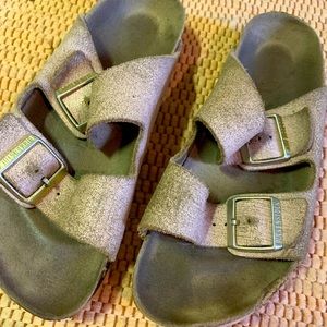 Rose 🌹 Gold Arizona Birkenstock